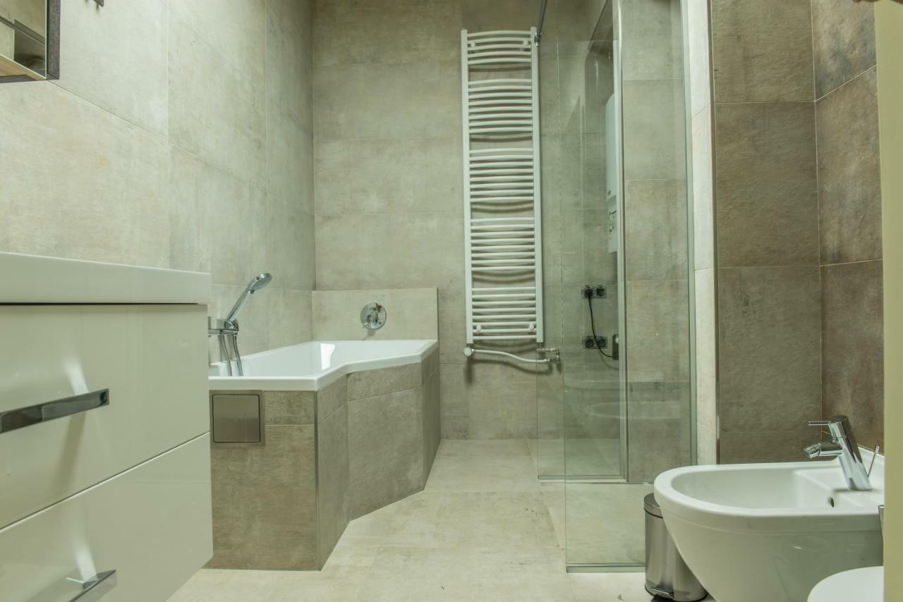 Exclusive 3 Bedroom Top-Notch Flat, Great Location 布拉格 外观 照片