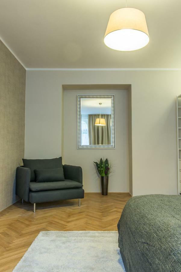 Exclusive 3 Bedroom Top-Notch Flat, Great Location 布拉格 外观 照片