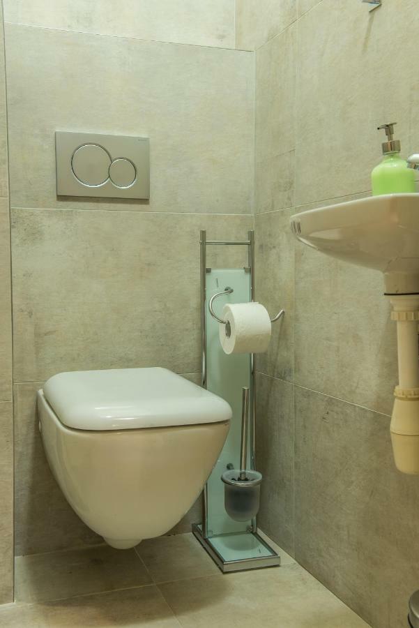 Exclusive 3 Bedroom Top-Notch Flat, Great Location 布拉格 外观 照片