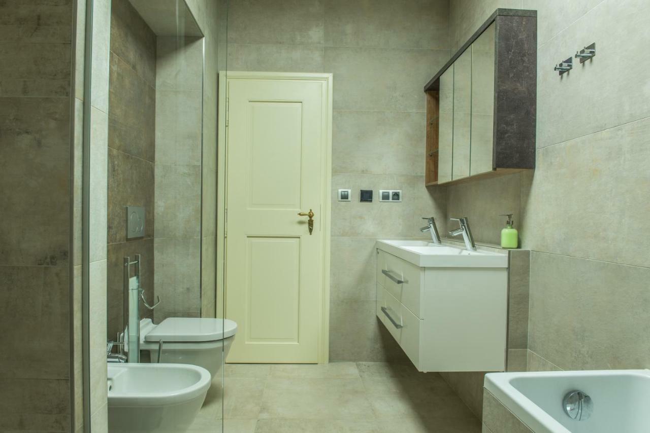 Exclusive 3 Bedroom Top-Notch Flat, Great Location 布拉格 外观 照片